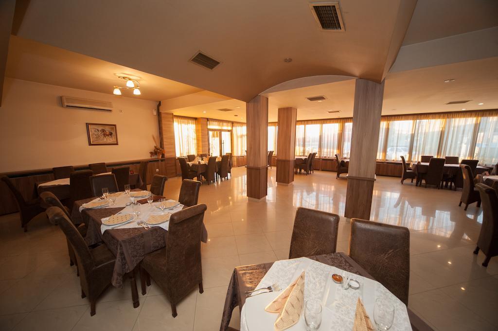Hotel Extra Lion Md Ni 外观 照片